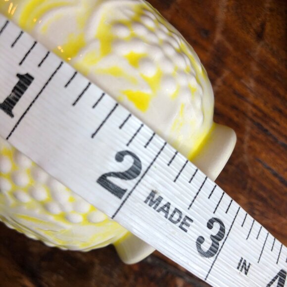 2 Vintage Yellow Vinyard Tea Cups - Picture 10 of 10